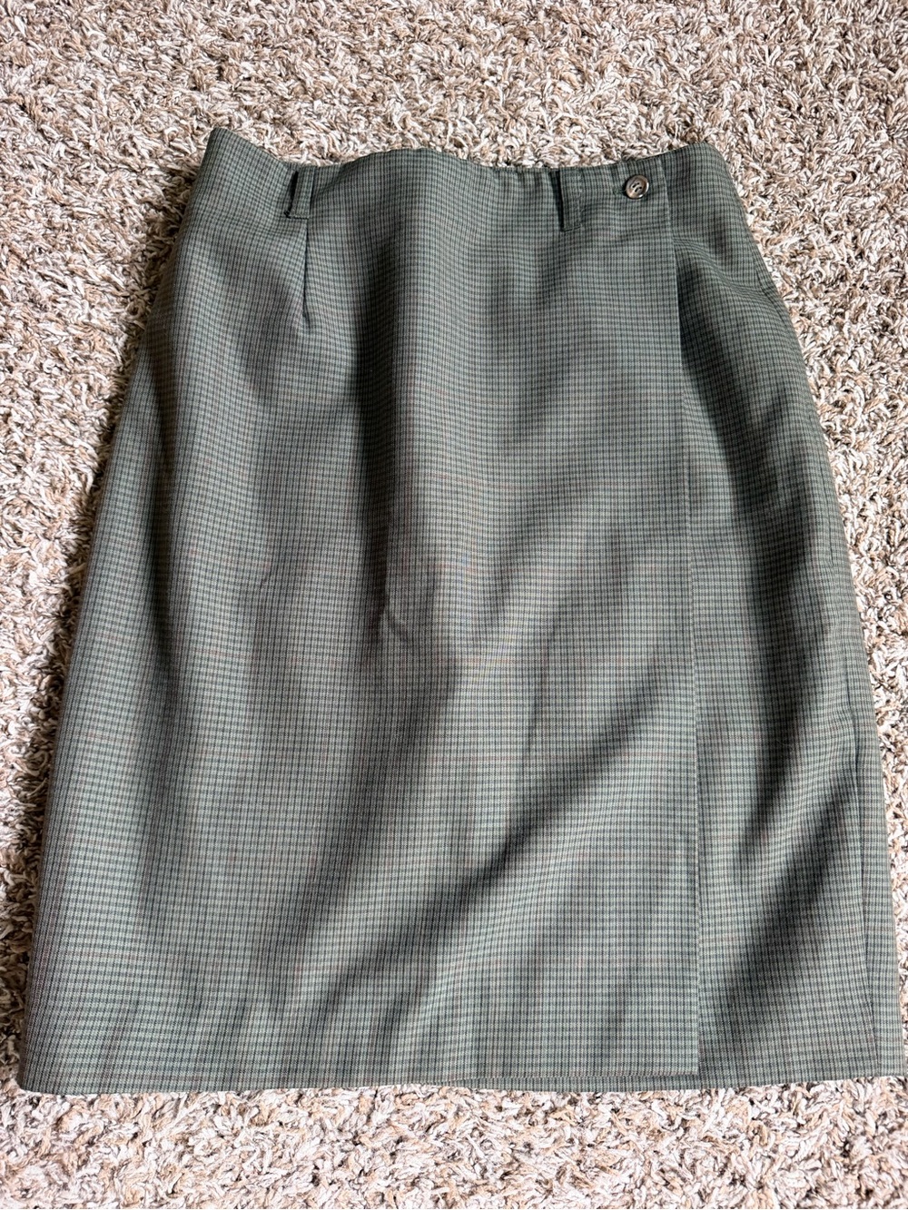 LAUREN MATTHEWS | Vintage Classic Green Houndstooth Pencil Skirt